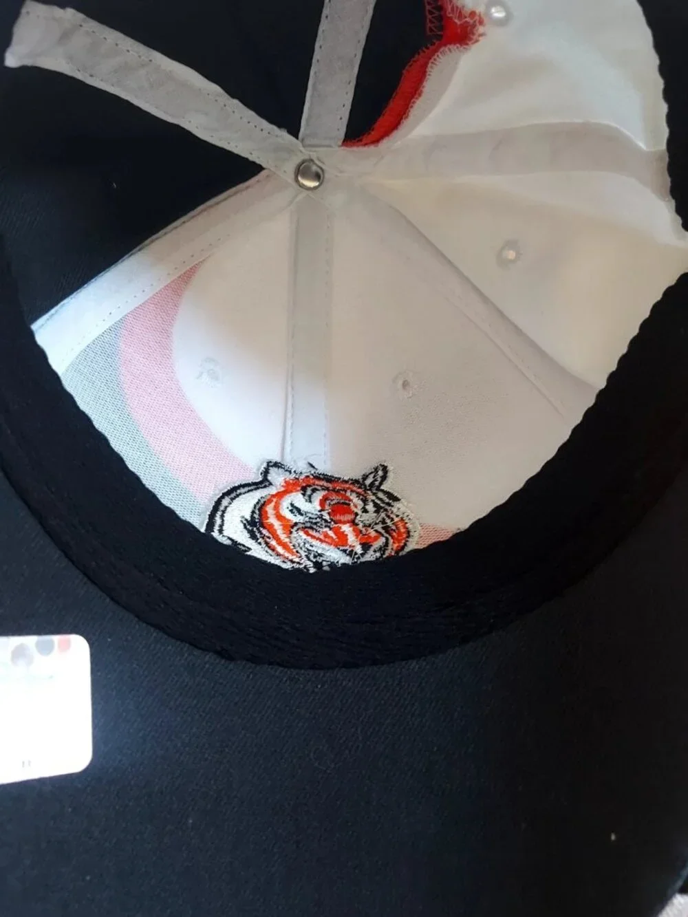 Cincinnati Bengals Hat Small Medium Embroidered Logo NFL Wave Colorway